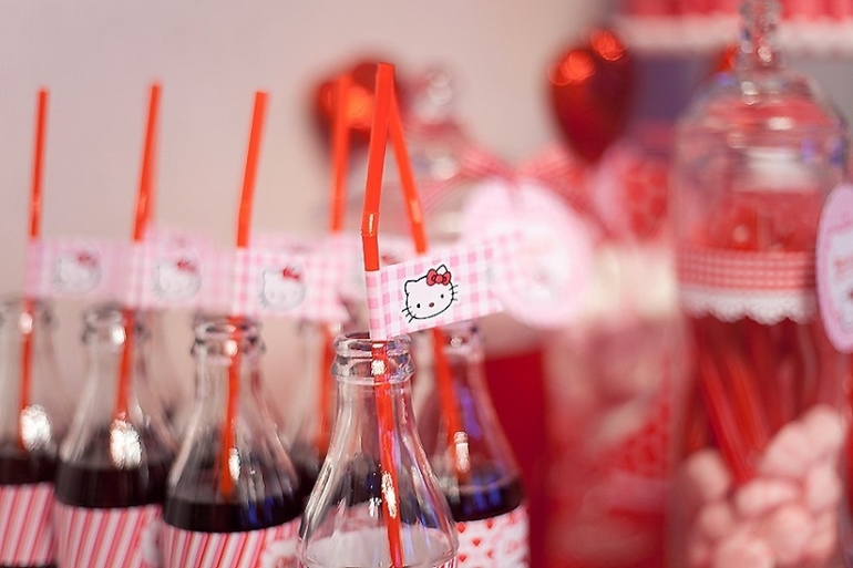 Оформление День Рождения в стиле Hello Kitty в День Всех Влюблённых