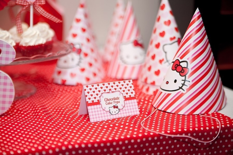 Оформление День Рождения в стиле Hello Kitty в День Всех Влюблённых