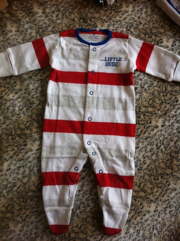 Приданое для июньского малыша. Чего не хватает?