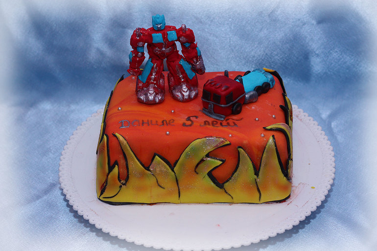 торт Трансформер