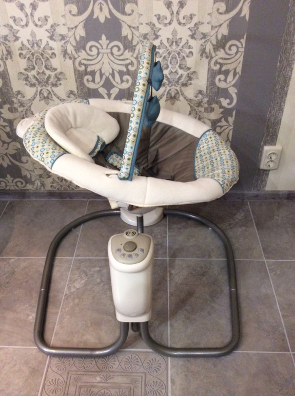 Кресло качели GRACO snuggle swing  в идеальном состоянии!
