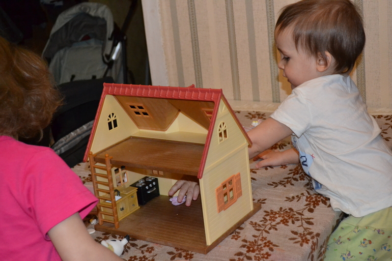 Наши игры и любимые игрушки