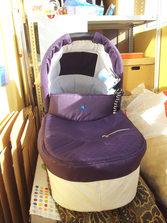 Noordline Edel Viva 2 в 1 плюс адаптер для Макси кози. 17000. почти новая (бу 3 месяца и редко)