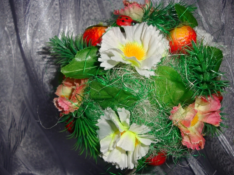 Ягодное настроение - топиарии (много фото)