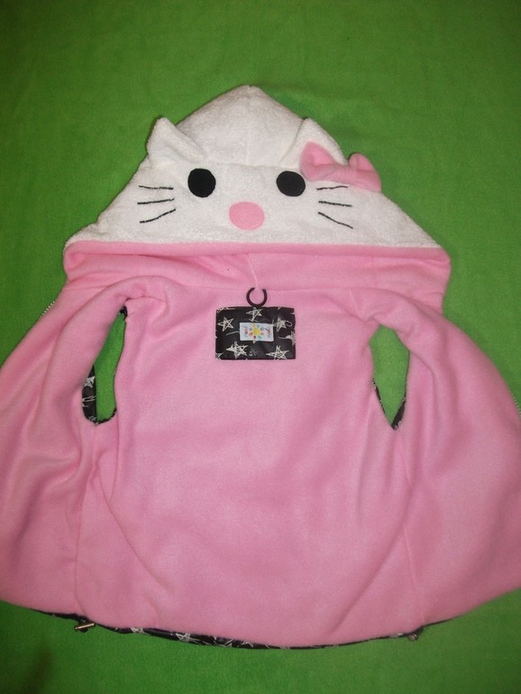 Безрукавка для девочки