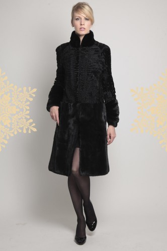 Помогите, пожалуйста, выбрать шубы блек лама!