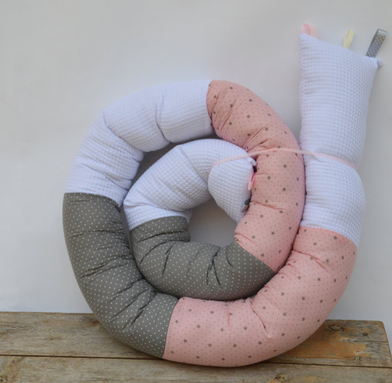 Суперские мобили, картинки, бортики и другой декор в детскую