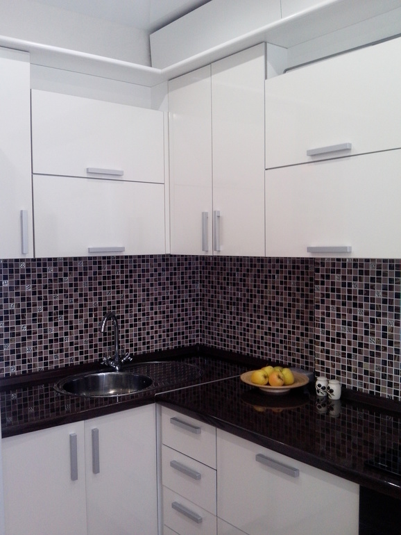 А можно я похвастаюсь кухней?