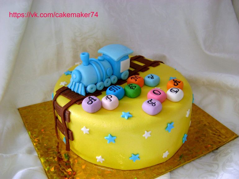 торт паровозик