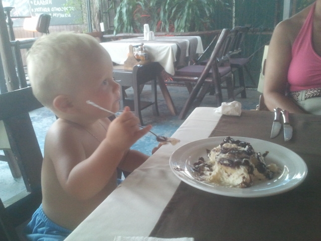 Мильке вчера 3 года стукнуло!