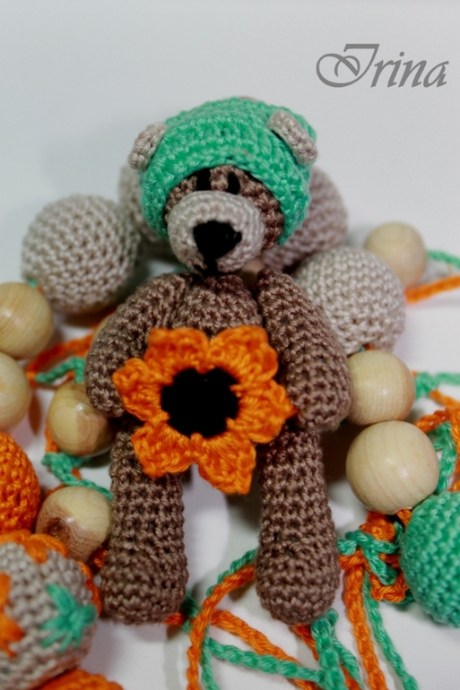 Слингобусы и браслетики.