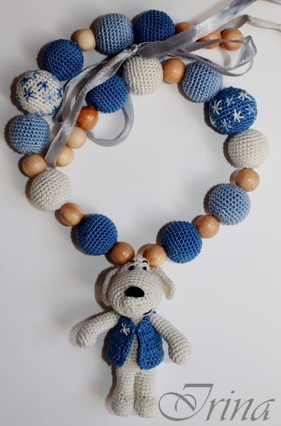 Слингобусы и браслетики.