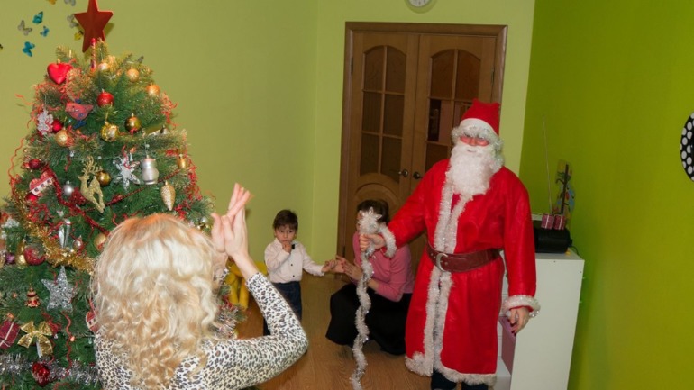 Дед мороз в саду)