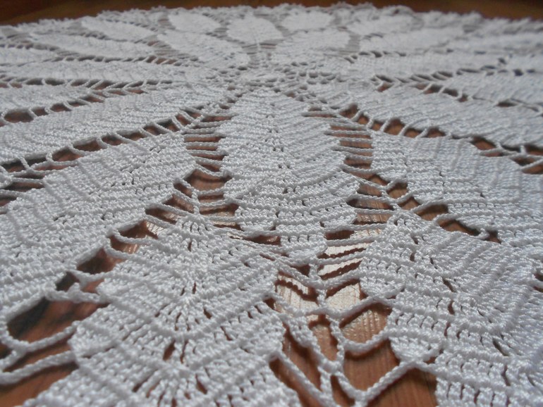 салфетка 68 см "листья"