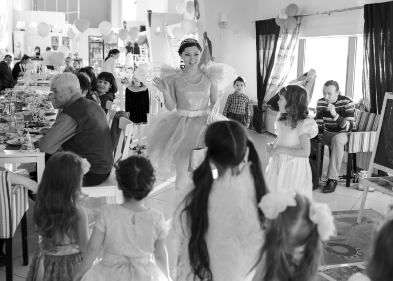 4 года: праздник для Принцесс)