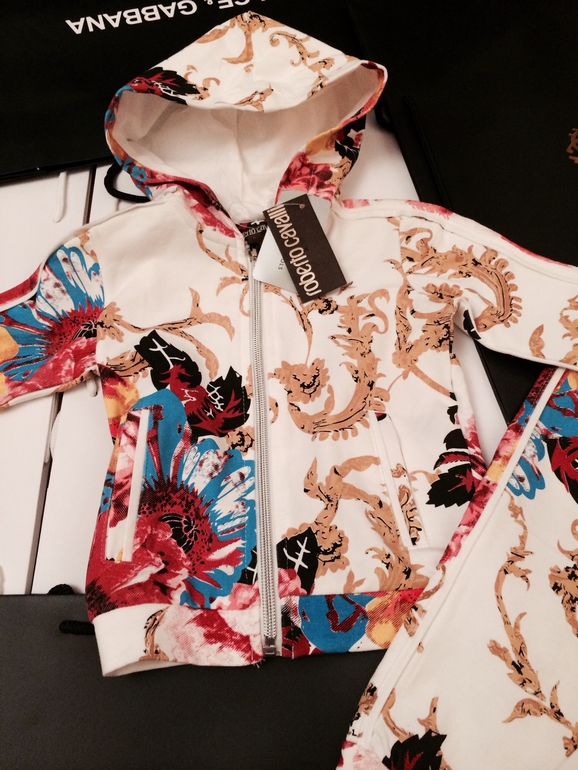 Костюм Cavalli (реплика) на 6м и 3 года. Новый. 3000 руб