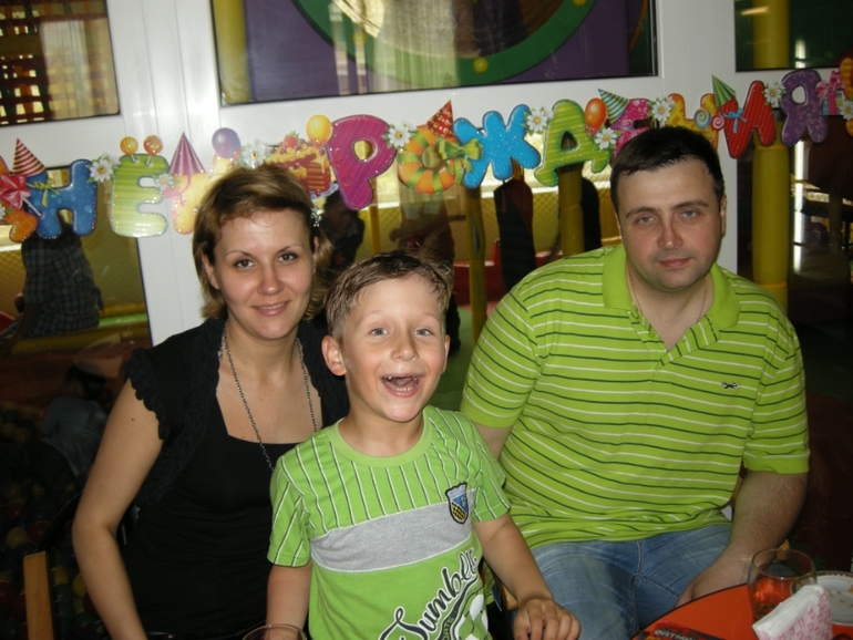 Ярику 7 лет. 9 мая 2010.