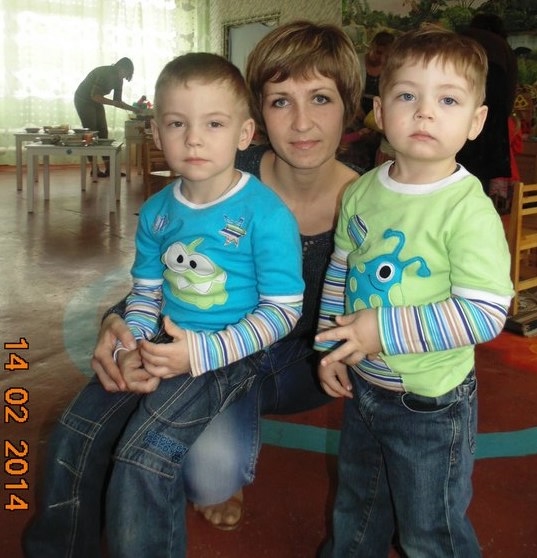 Про сад и день рождения друга.