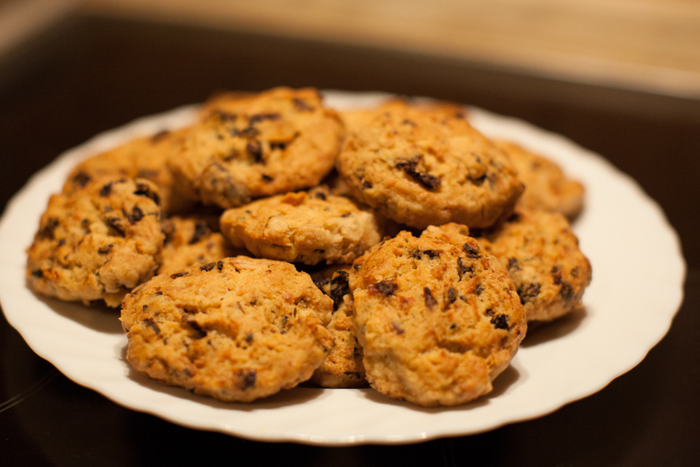 Сырное печенье к шампанскому