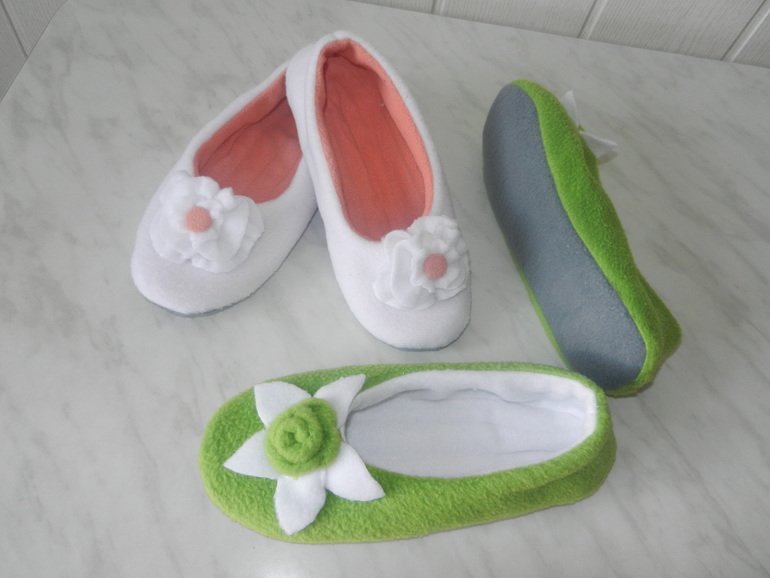 Тапки на лапки ....