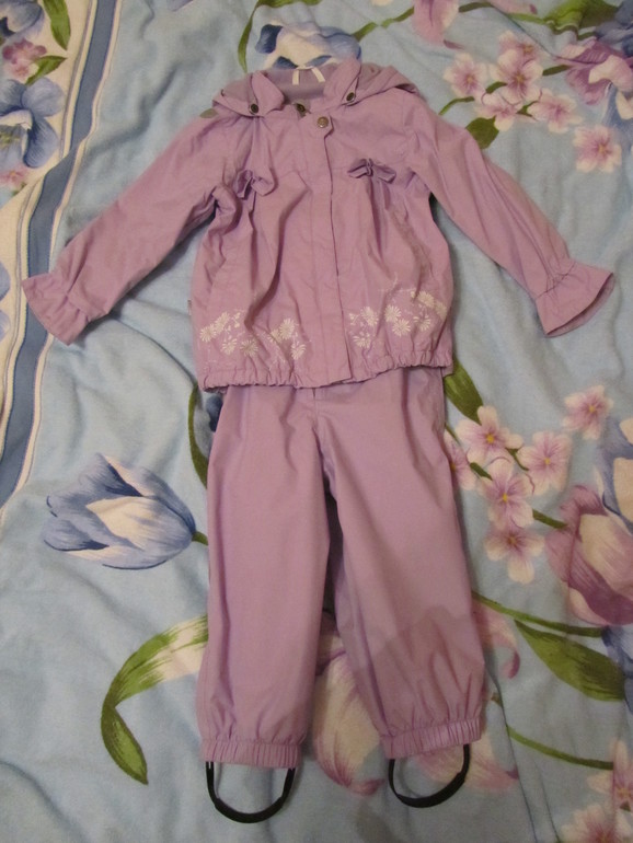 Комплект на девочку 92-98 ленне весна