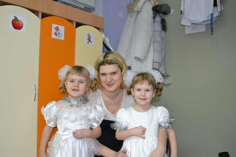 НГ в садике. Многофотокмалослов