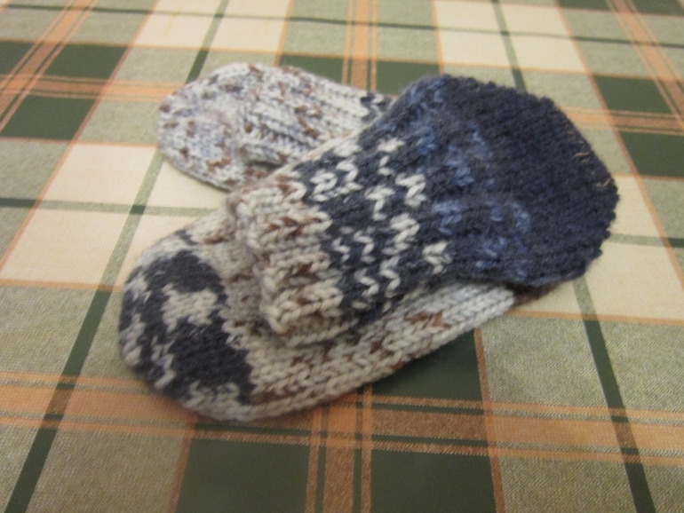 А у нас ПРАЗДНИК!!!!!!!!!!!!))))))