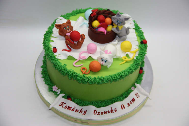 Тортик с котятами.