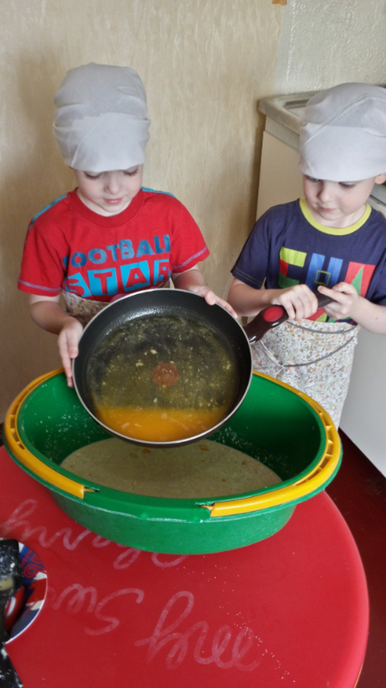 МК от Миши и Ефимки)))))Пасхальные куличи