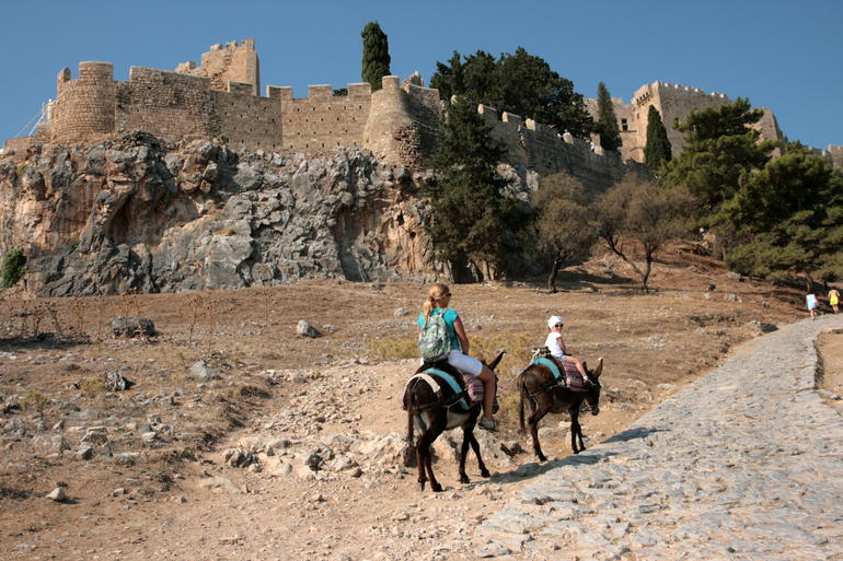 Miraluna Kiotari Bay 4-5*. Родос