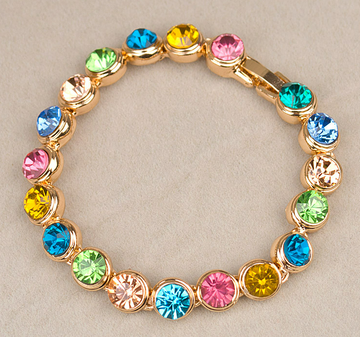 радужные браслеты, цена 190 руб!