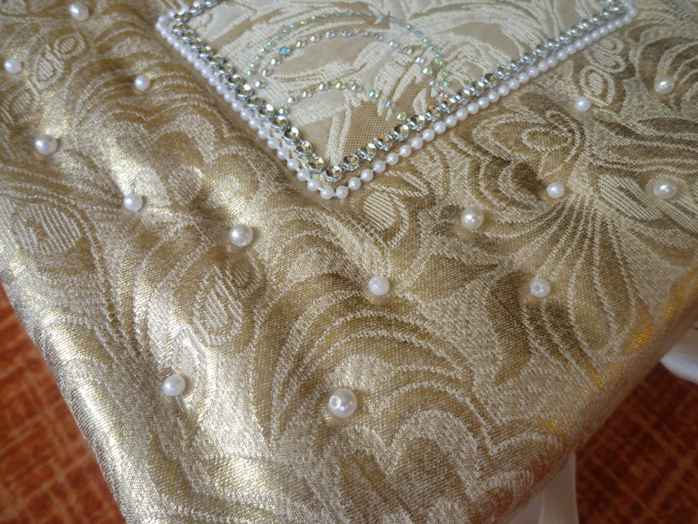 ---------------шкатулка для ювелирных украшений--------------