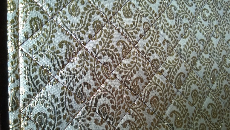 Шкатулка для ювелирных украшений