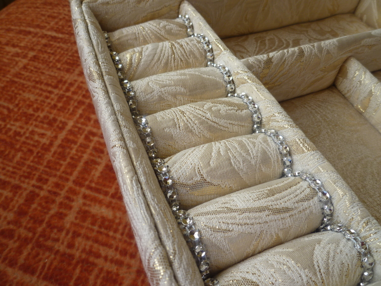 ---------------шкатулка для ювелирных украшений--------------