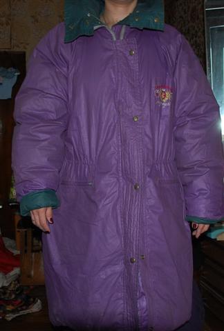 женские вещи, в основном 50-52, одно пальо 42-44. М. Савеловская