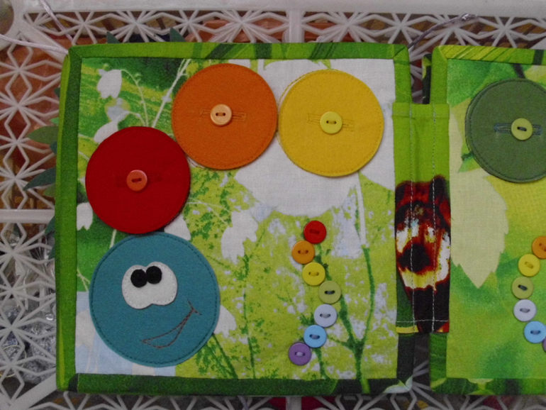 Книжка с зайчиком