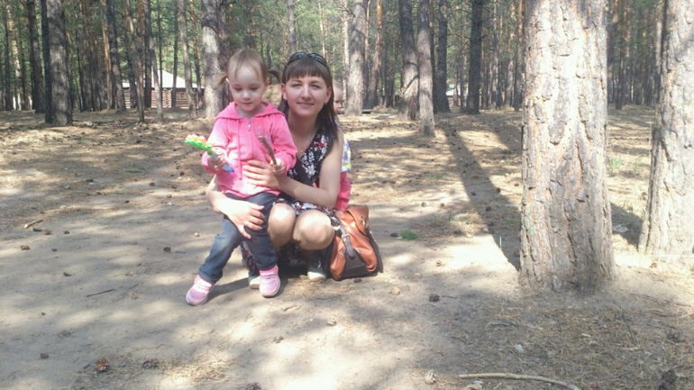 Даше 3 года, ну и вообще давно ничего не писала про девчонок =)