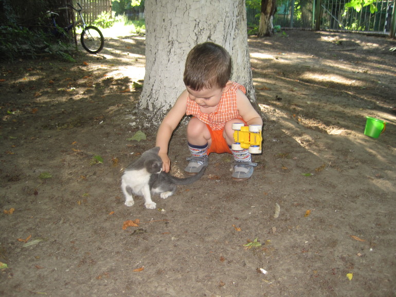 Мой Виталенька...Зайчик мой маленький...