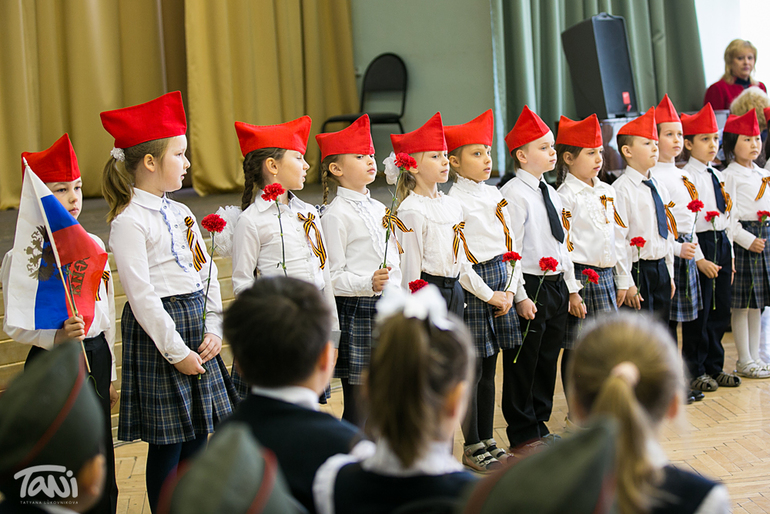 Праздник Победы в школе.