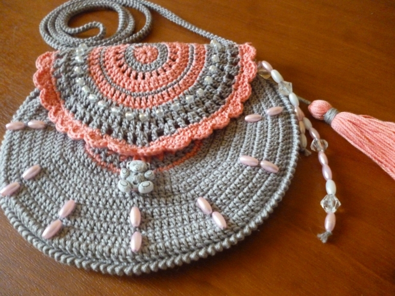 Сумочки для маленьких кокеток)