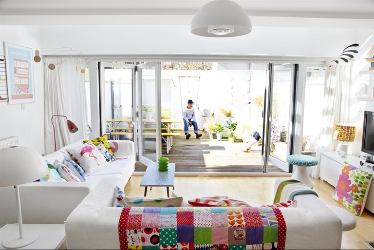 Много света и цвета...