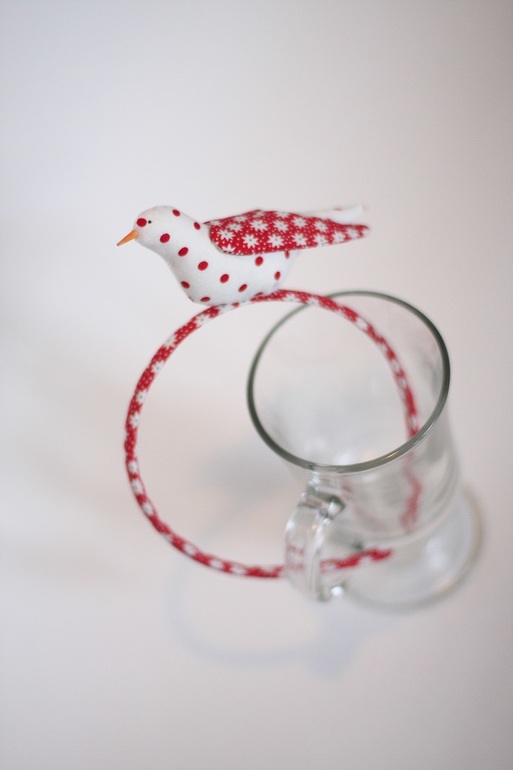 Ободок с птичкой))