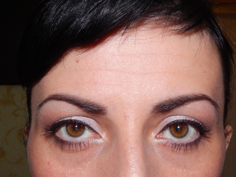 Оформление бровей