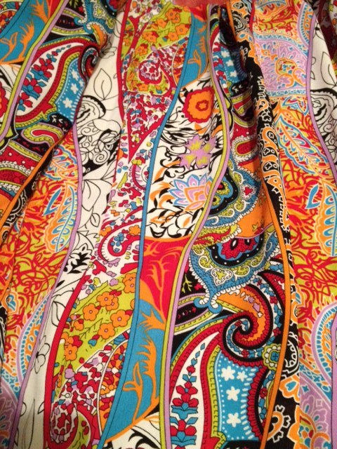 Экстравагантный кожаный плащ..S...2000 р.