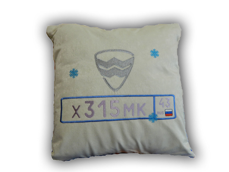 автоподушки, футболки с машинной вышивкой