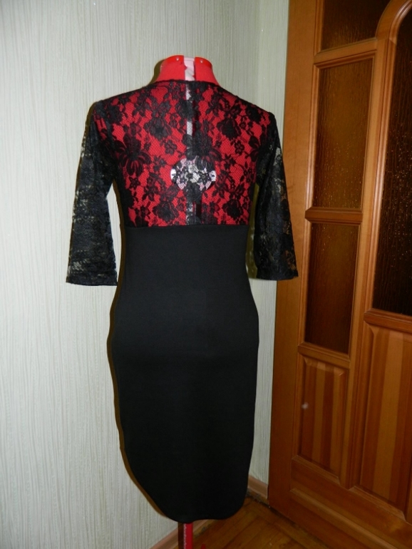 МАЛЕНЬКОЕ ЧЕРНОЕ ПЛАТЬЕ