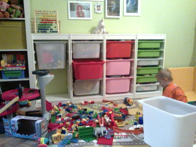 Наша яркая детская........