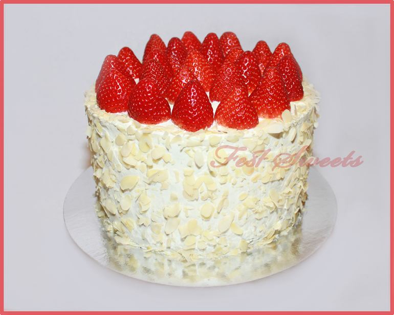 Тортик с клубничкой