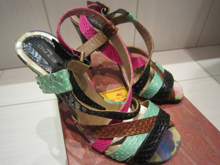 ETRO. Кожа рептилии. 37EU - 36-36,5 росс. б.у. 1 раз.