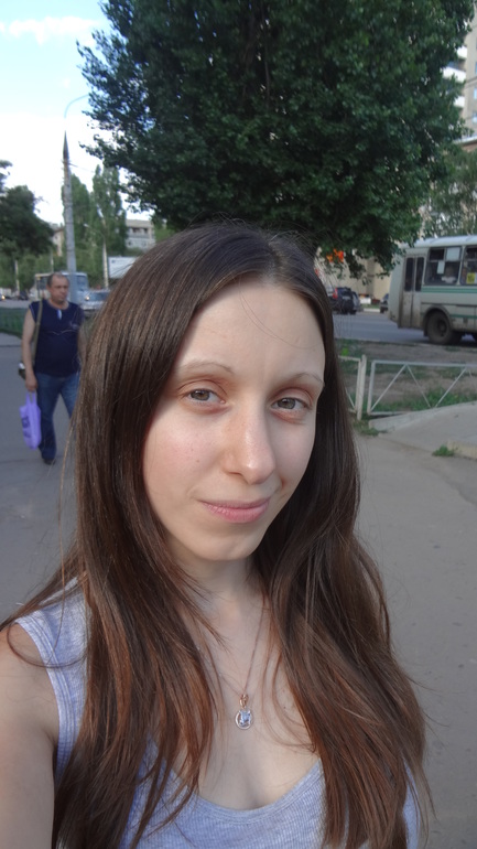 Девчонки, и я за советом. Хочется перемен, но уже не знаю в какую сторону податься=)